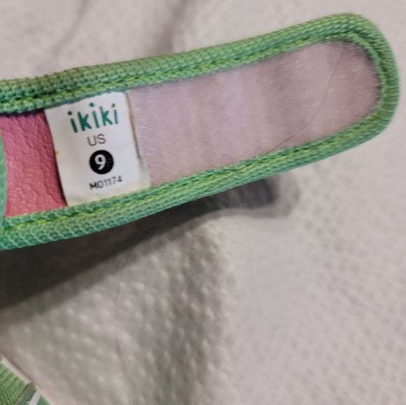 !k!k! Size 9 kids velcro closure shoe - Picture 11 of 13